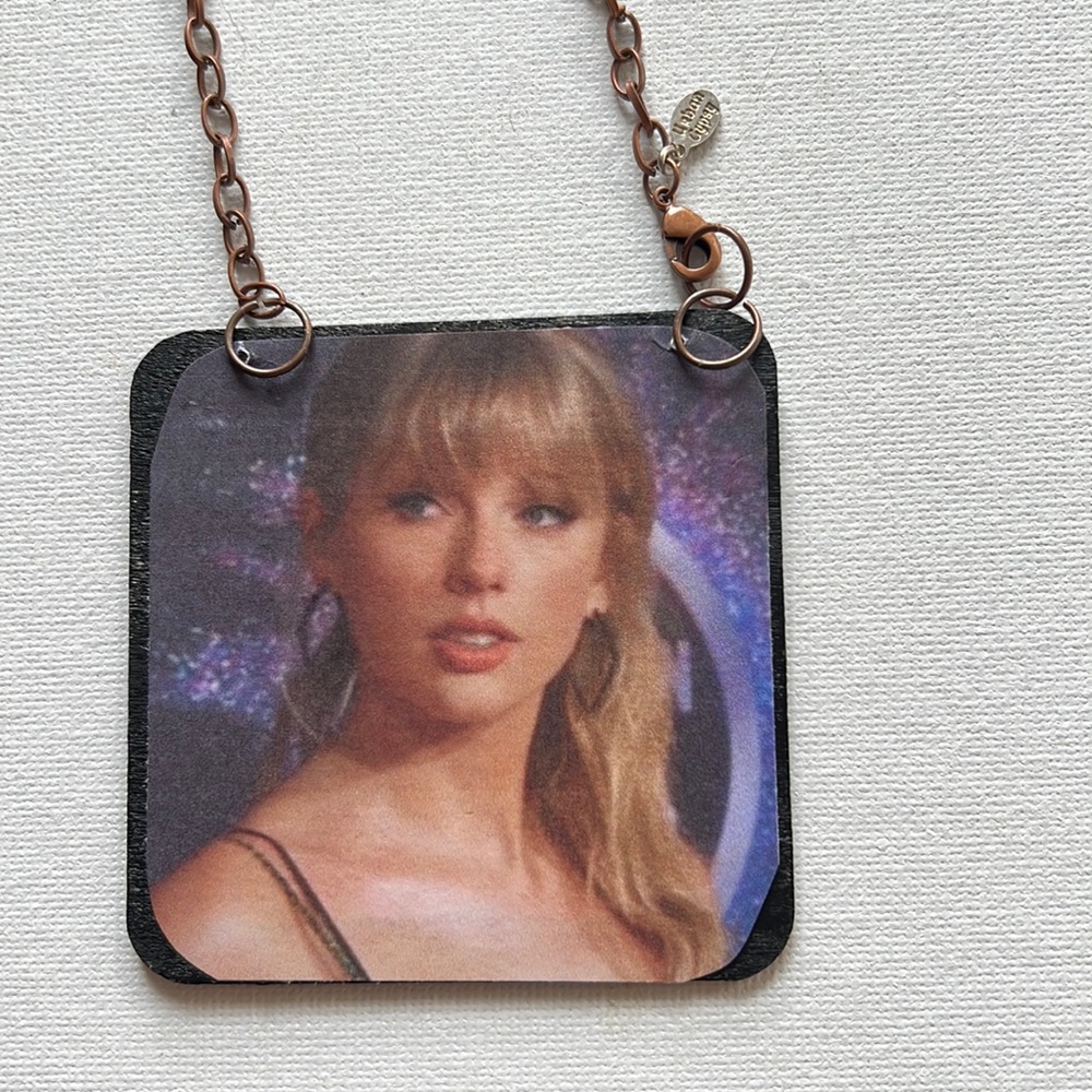 Taylor Swift Ornament
